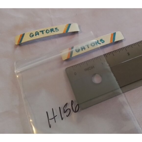 Gators Hair Clips Barrettes Set Of 2 Vintage - Picture 3 of 3